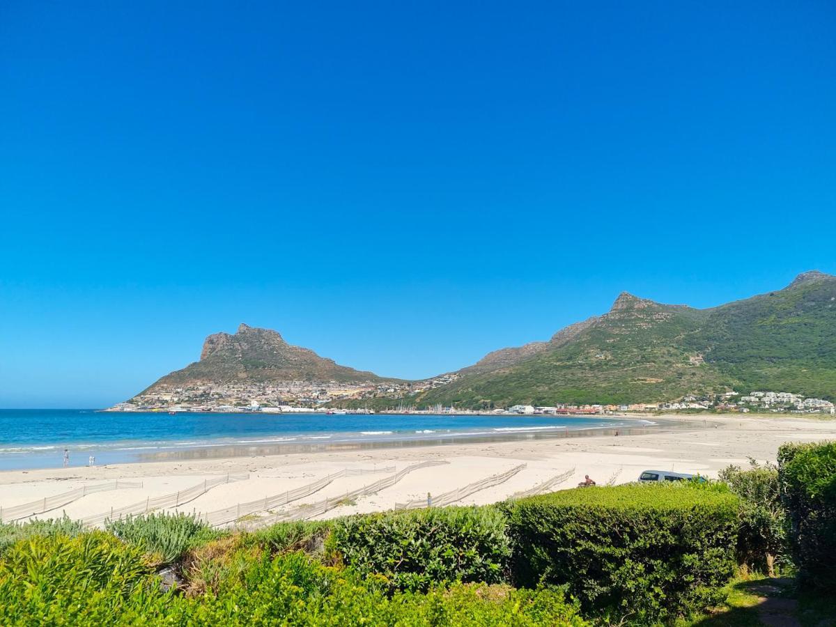 Beautiful Apartment Across From The Beach Kaapstad Buitenkant foto