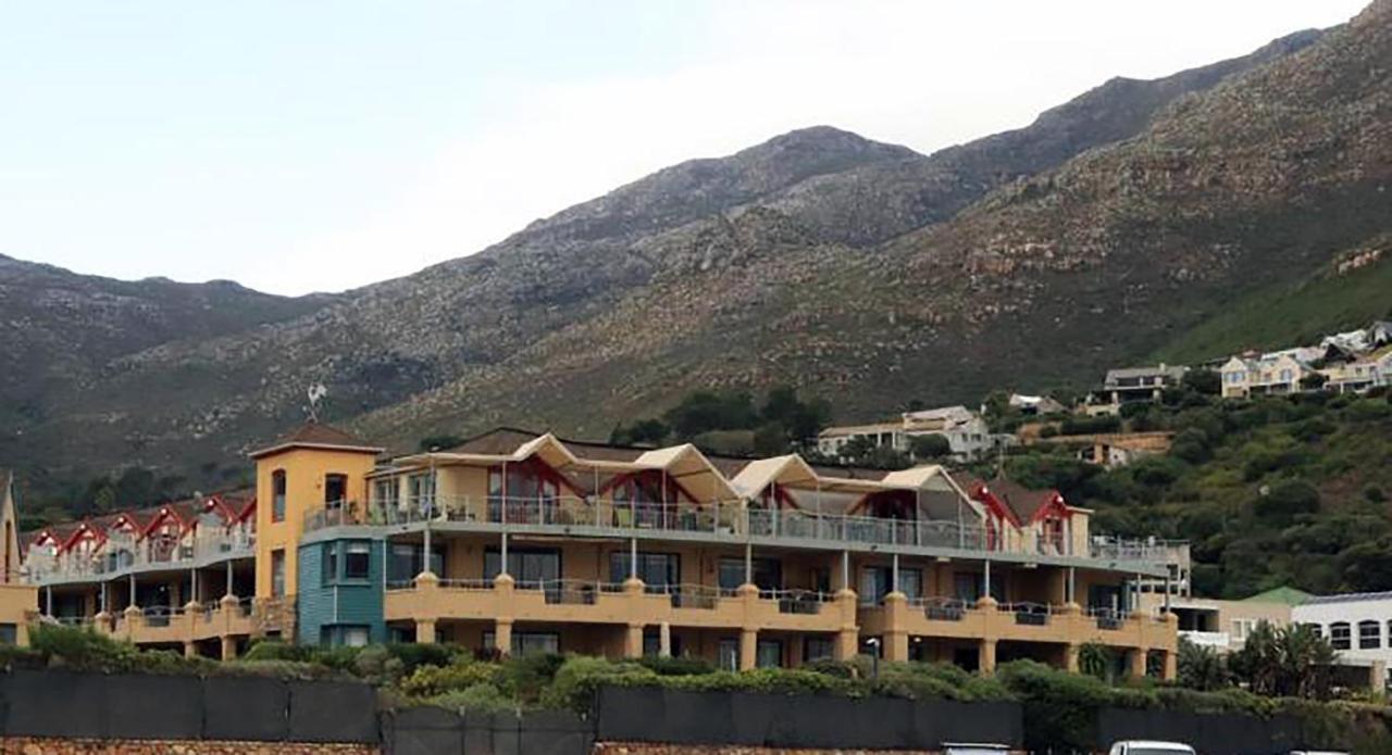 Beautiful Apartment Across From The Beach Kaapstad Buitenkant foto